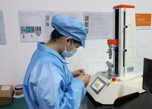 电动牙刷质量控制与检测：揭秘厂家的专业流程