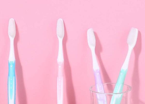 家用牙刷软毛成人牙刷哪种好？好牙刷就该这样挑选！