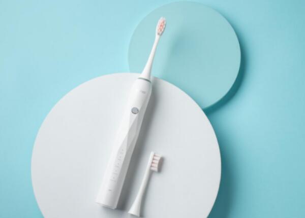 全自动牙刷和半自动电动牙刷区别：哪个更适合你