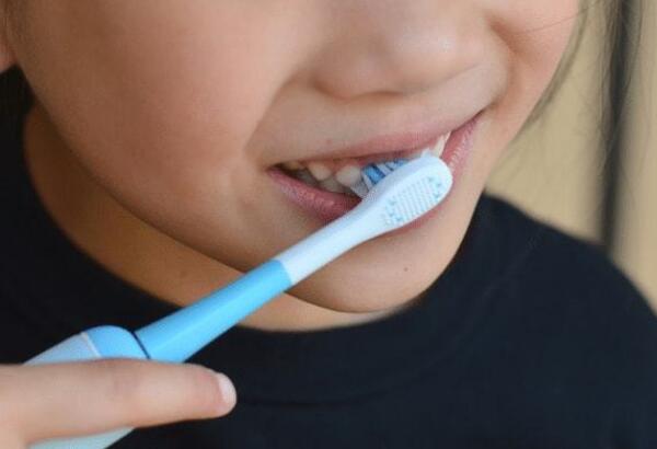 儿童电动牙刷刷牙指南分享